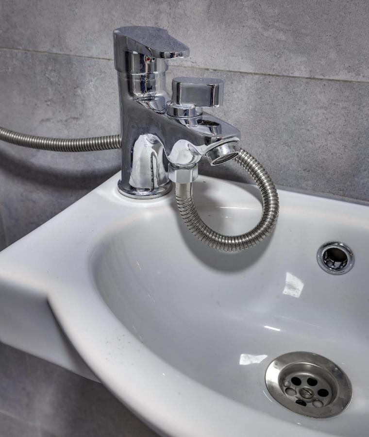 Yourhouse На Розыбакиева Утепова Недалеко От Меги Alma-Ata Buitenkant foto