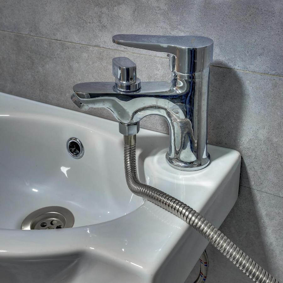 Yourhouse На Розыбакиева Утепова Недалеко От Меги Alma-Ata Buitenkant foto